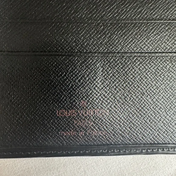 Louis Vuitton Black Epi Leather Wallet - Near Flawless - Picture 5 of 16